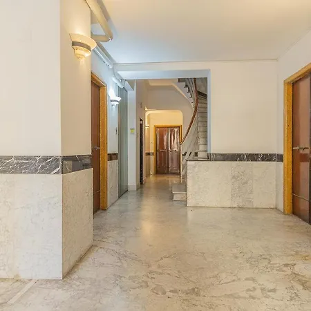 Arnobio In Vatican